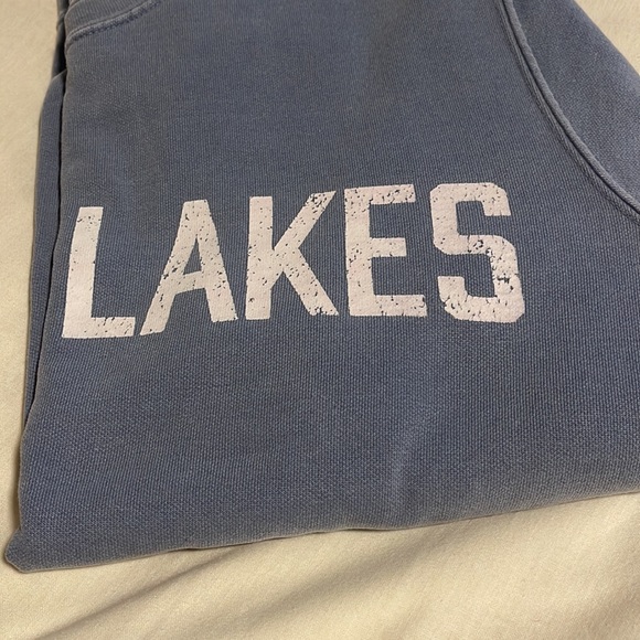 Great Lakes Collection weathered crew sweatshirt - Picture 8 of 8